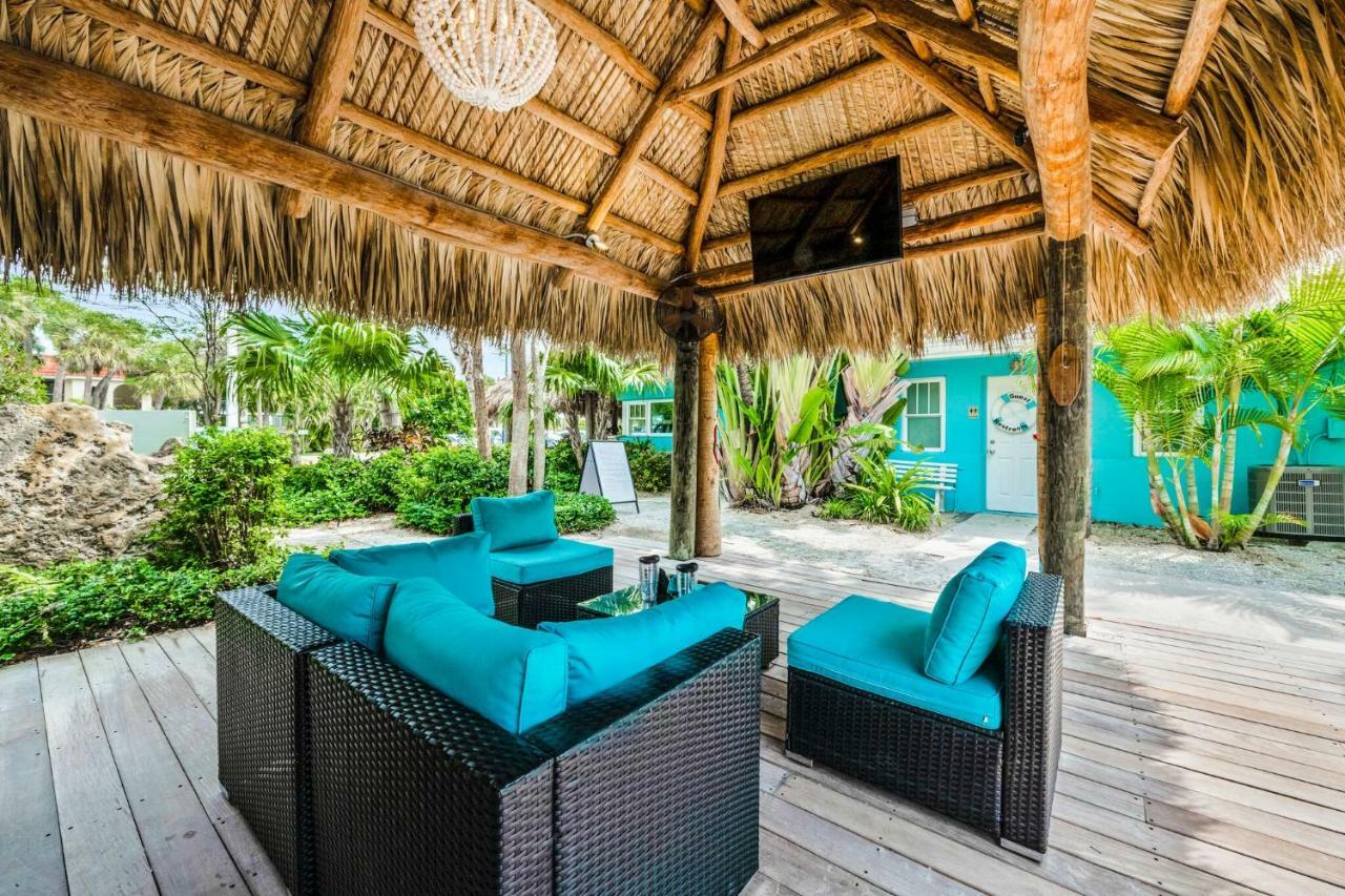Tropical Breeze Hotel 3*